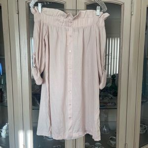 Off the shoulder beige little dress size Small from a local boutique (Royalie)